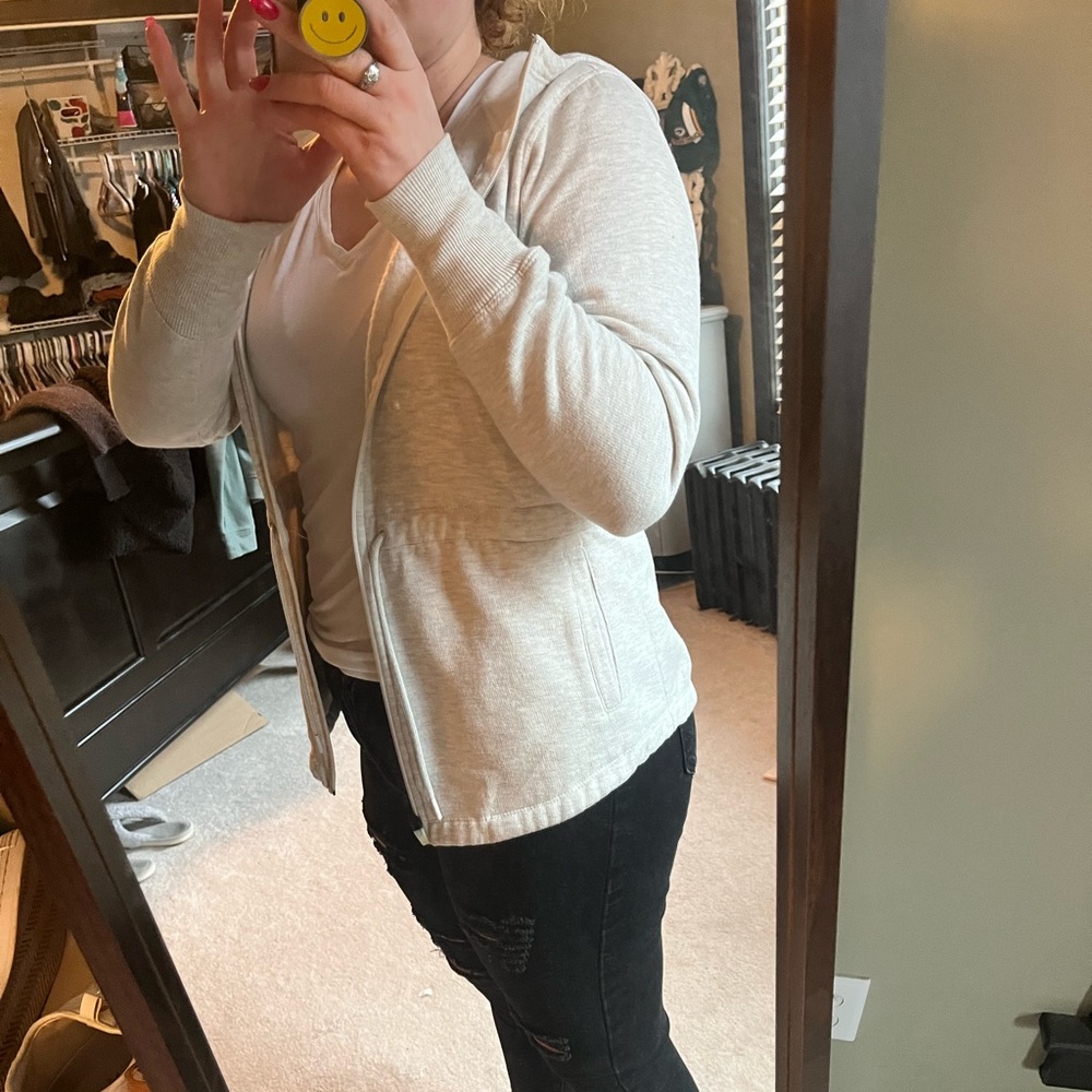 Athletic sweatshirt